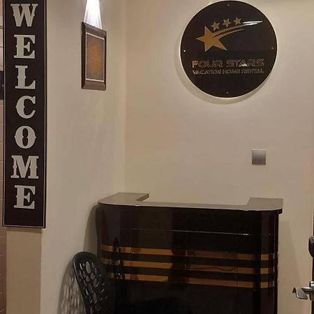 Four Stars Hostel Dubaï Extérieur photo
