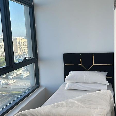 Four Stars Hostel Dubaï Extérieur photo